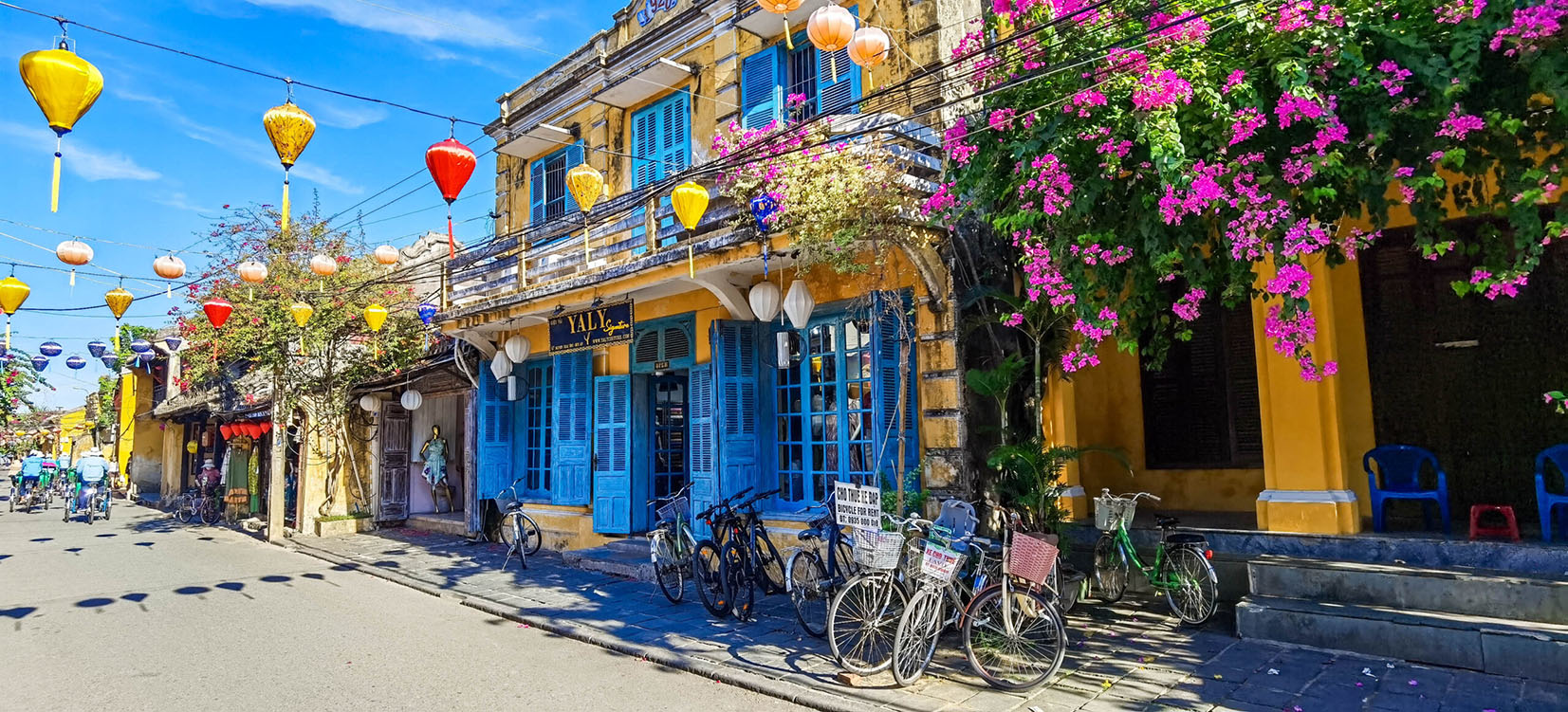 /fm/Files//Day Program/Vietnam/Hoi An Cycling/frontshophoian.jpg